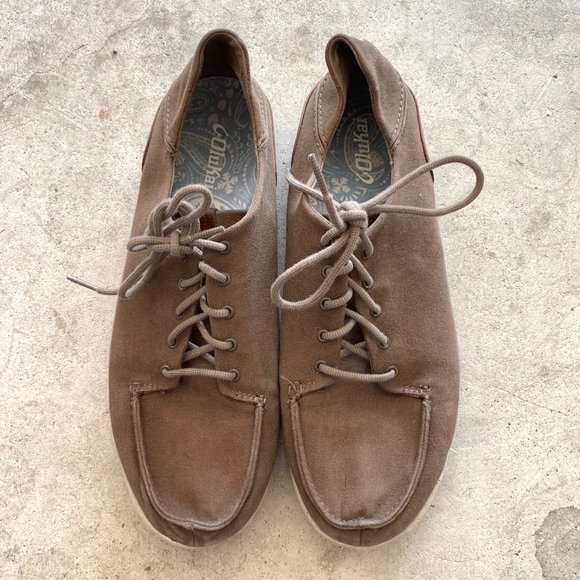 olukai manoa shoes